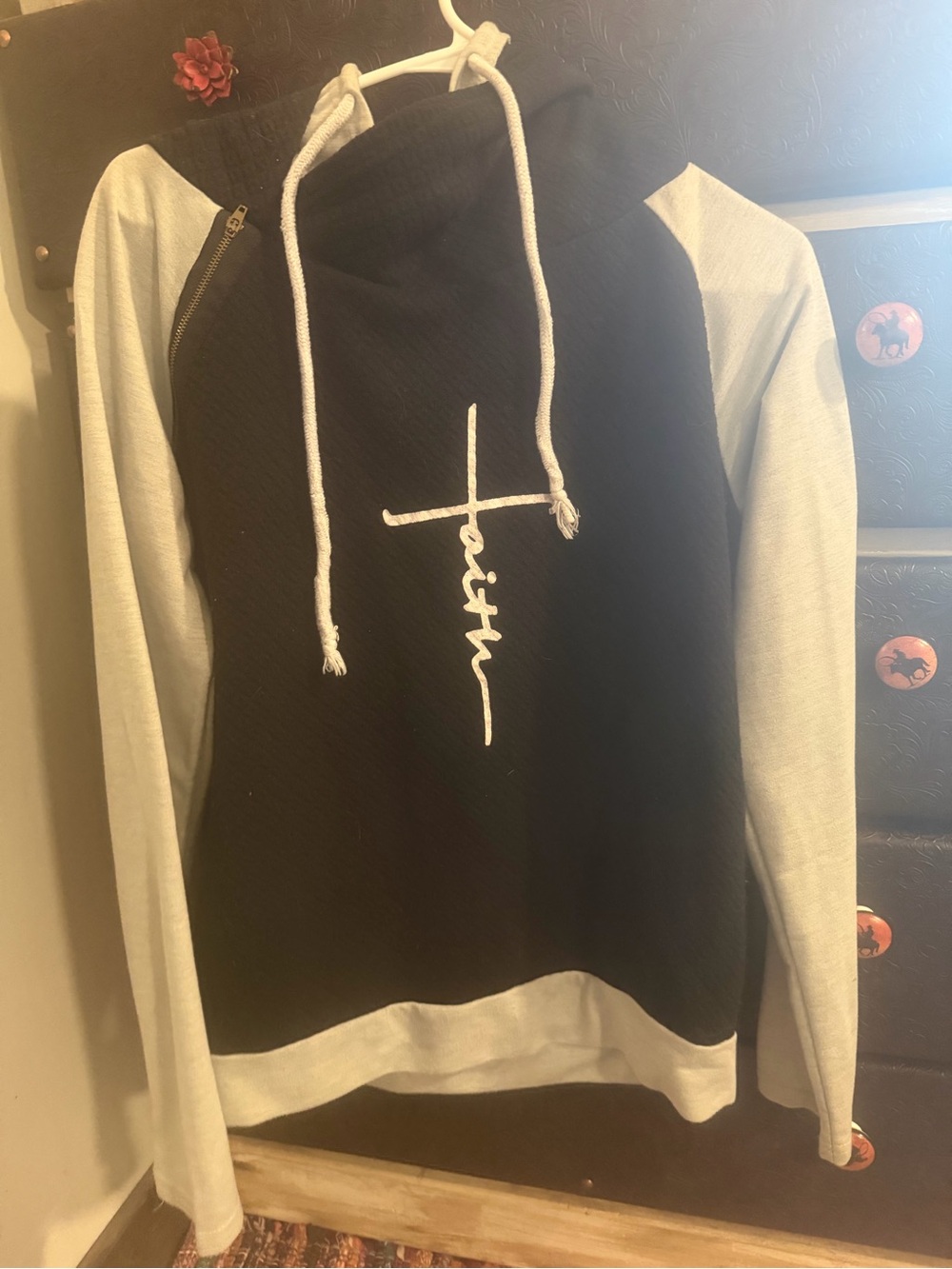 Faith Graphic Pullover Hoodie - Black and Light Gray